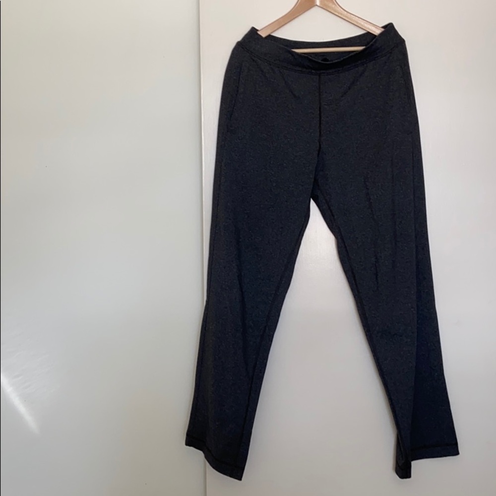 Athletic pants